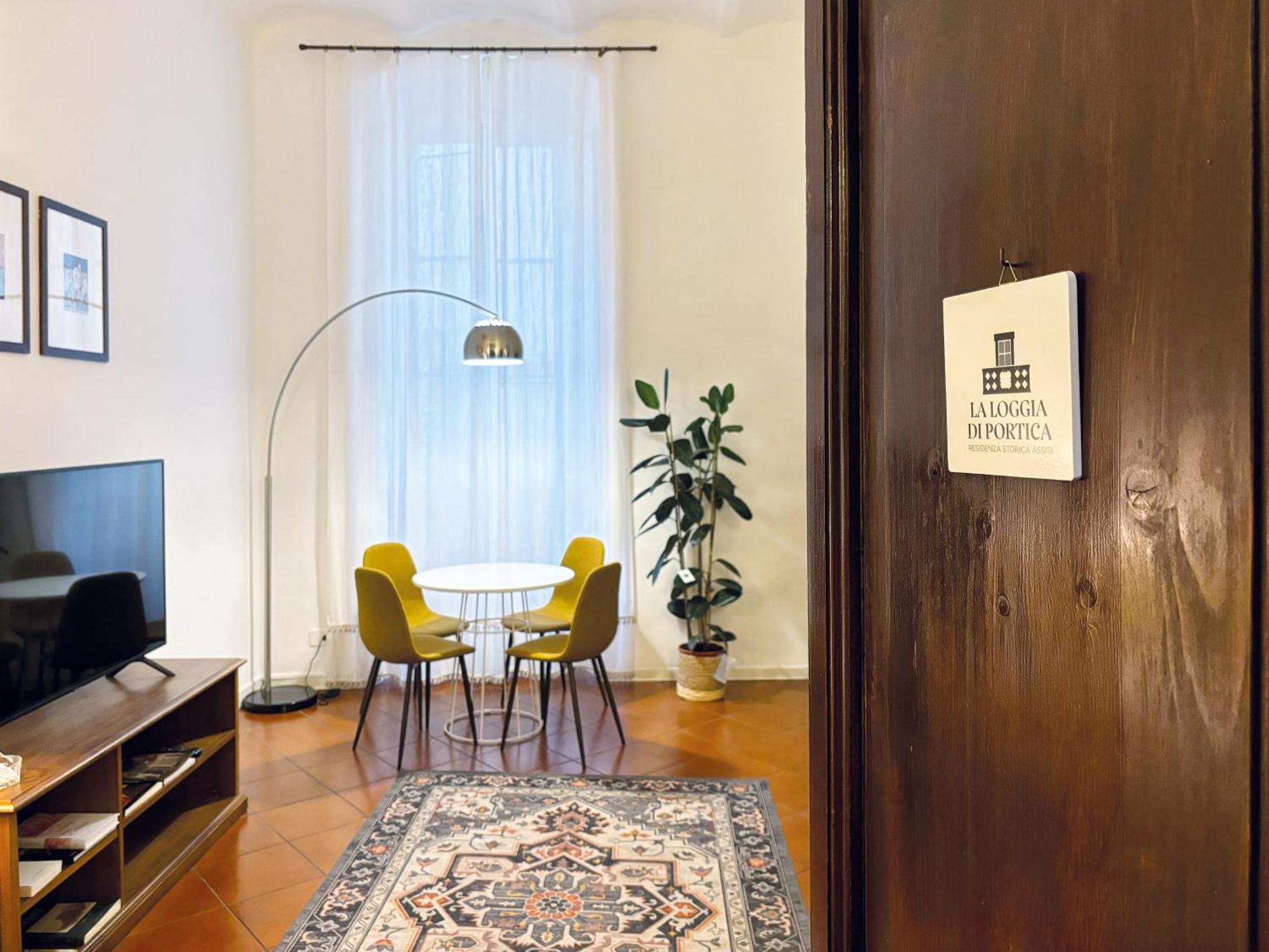 La Loggia Di Portica Residenza Storica Nel Centro Di Assisi Exterior foto