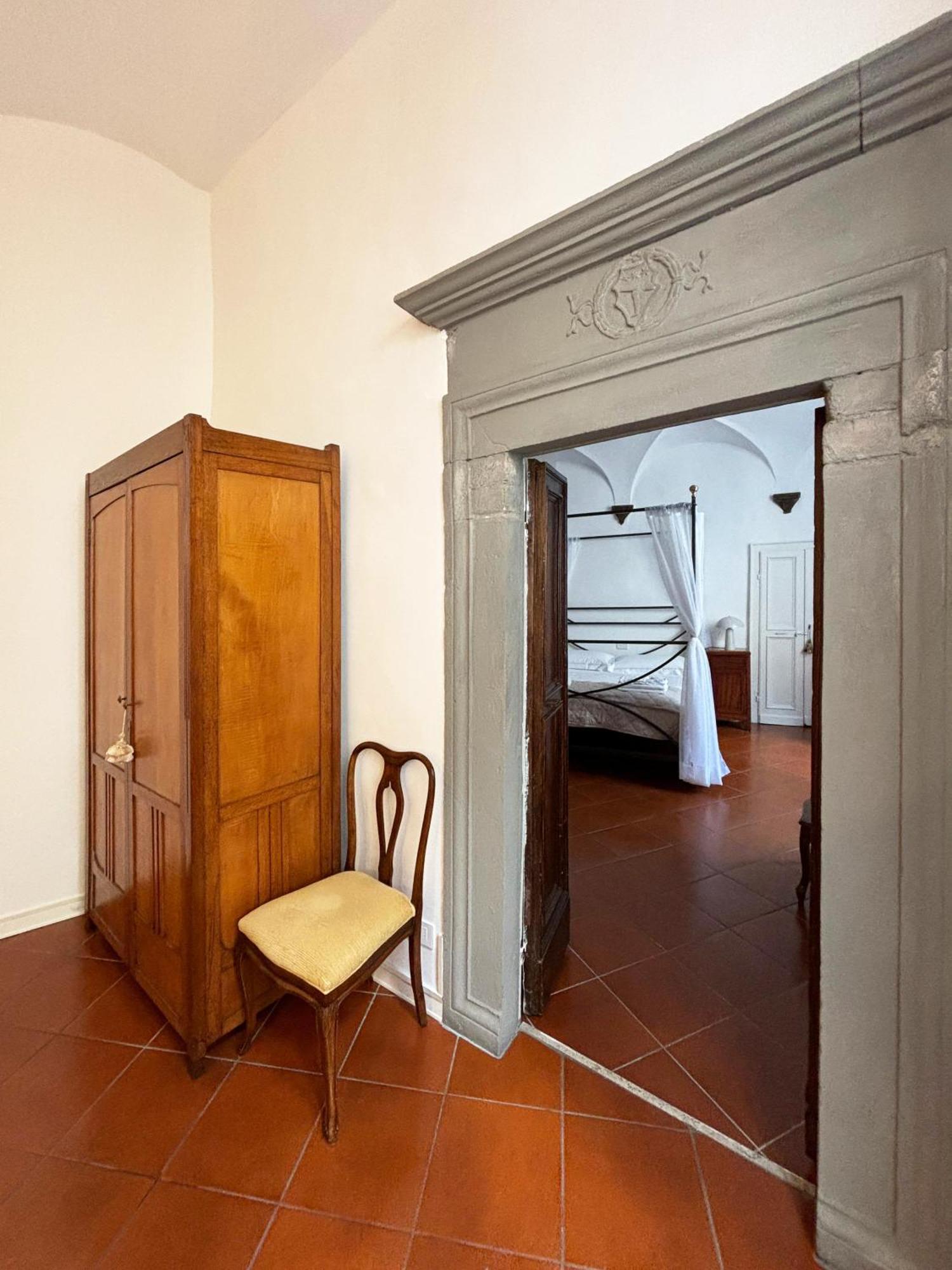 La Loggia Di Portica Residenza Storica Nel Centro Di Assisi Exterior foto